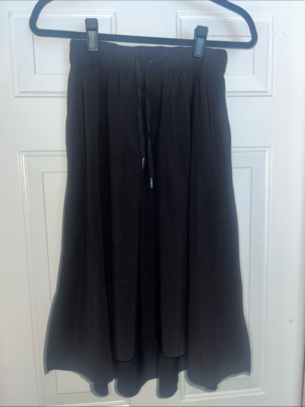 Lululemon skirt size 4
